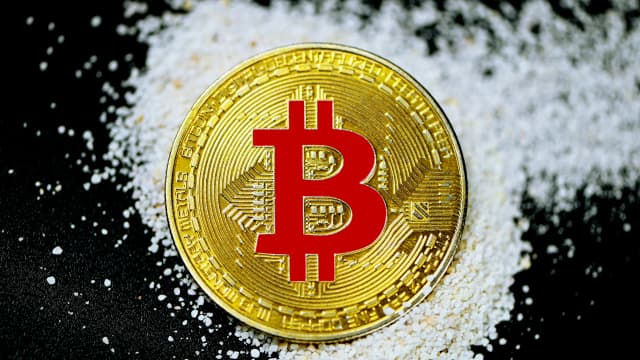 Bitcoin geht ins Feiertagswochenende ungeschützt – ETF-Flows verstummen