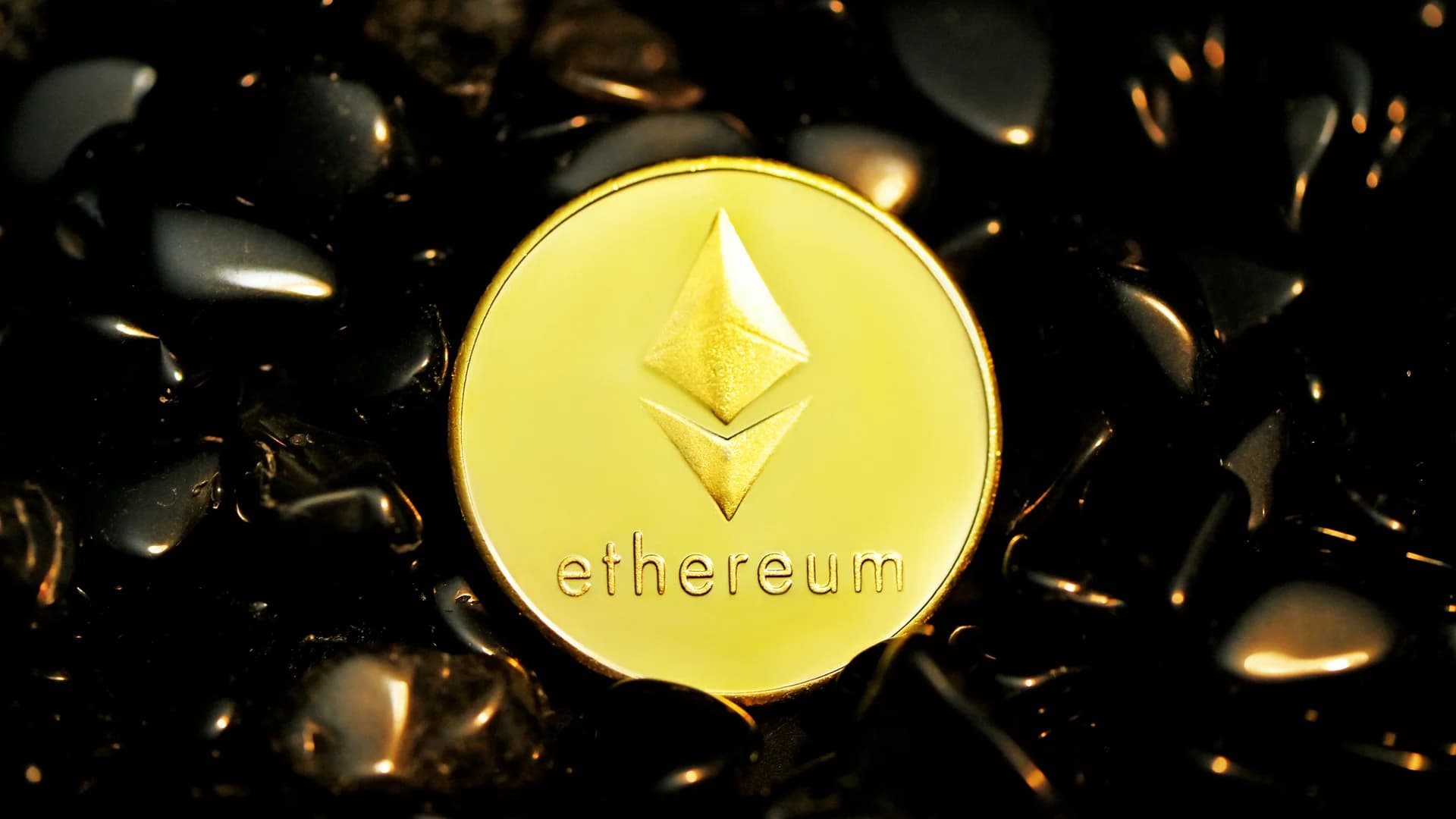 Ethereum Kursprognose heizt sich auf – Bitmine kauft 101.627 ETH in einer Woche