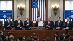 Demokraten wollen DOJ-Ermittlungen gegen Binance beaufsichtigen