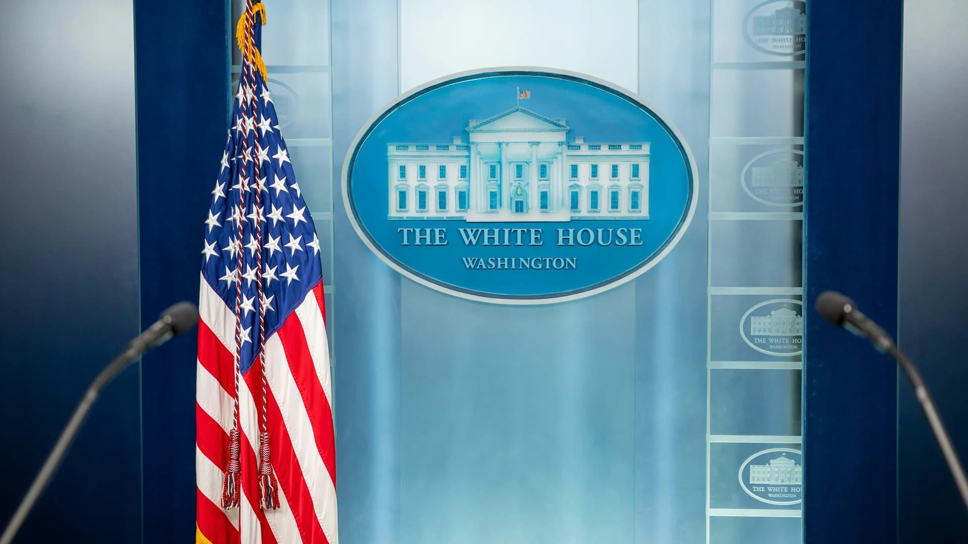 Trump bietet Memecoin-Haltern weitere Gala bei Token-Tiefs