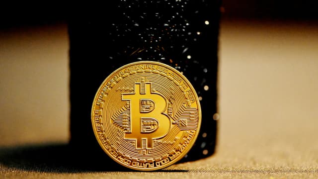 Ehefrau nutzte CCTV um $176M Bitcoin ihres Mannes zu stehlen