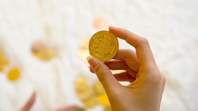 Bitcoin hält stand während Kriegsrisiken und Makrowolken aufziehen